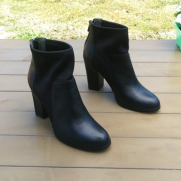 Adrienne Vitadini boties - Picture 14 of 14